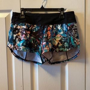 Lululemon Speed up Short 2.5 Inch